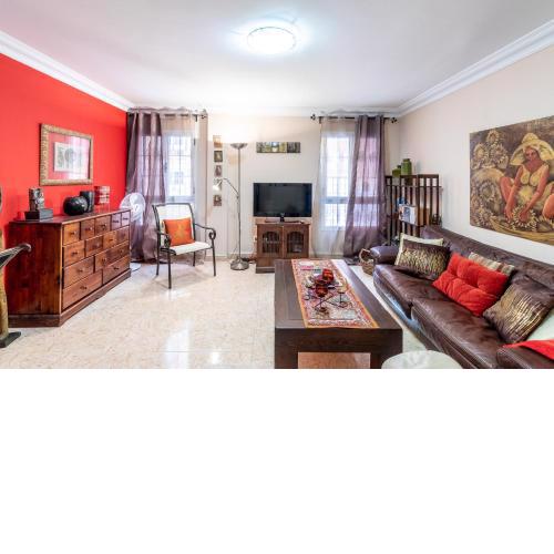 Flatguest Ingenio + 2 Bdr + Wifi + 4PAX
