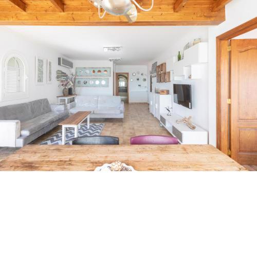 Flatguest Pajara + 2 terraces + 9 PAX + Sea view