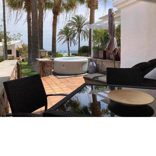 Flatguest Playa del Cura +Beach +Terrace +Garden