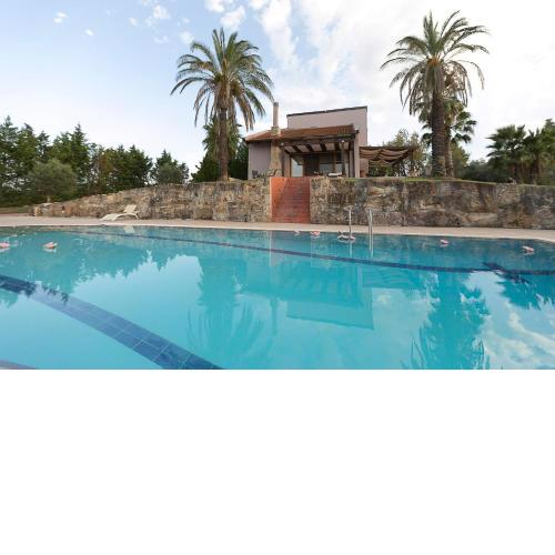#FLH - Amaya Pool Villa, Sani