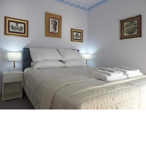 Flisvos sea view rooms