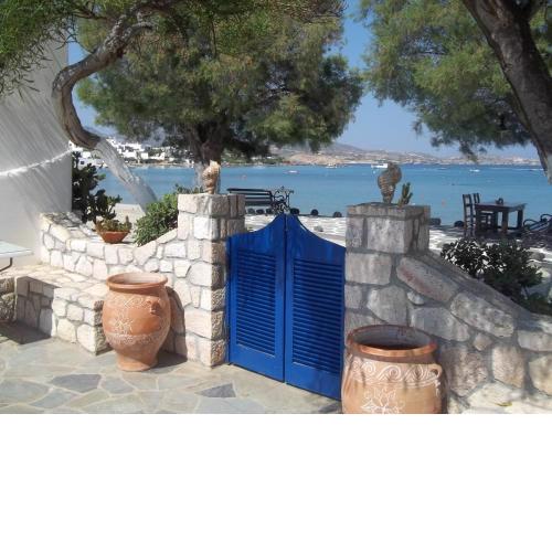 Floras Rooms
