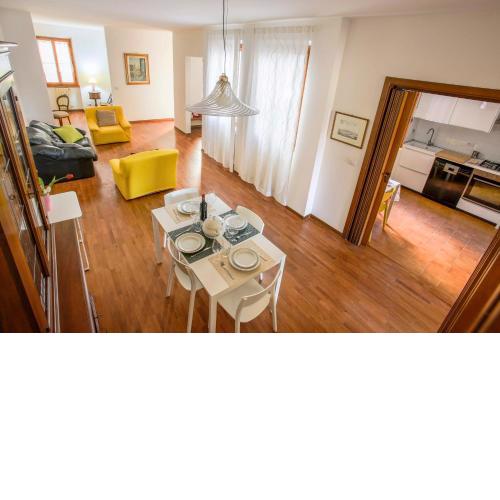 Florence Apartment-Hosted by Sweetstay