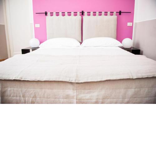 Florian Rooms Guest House