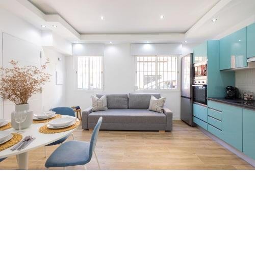 FLORIT FLATS - The Port Avenue Apartment