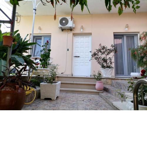 flower garden apartment