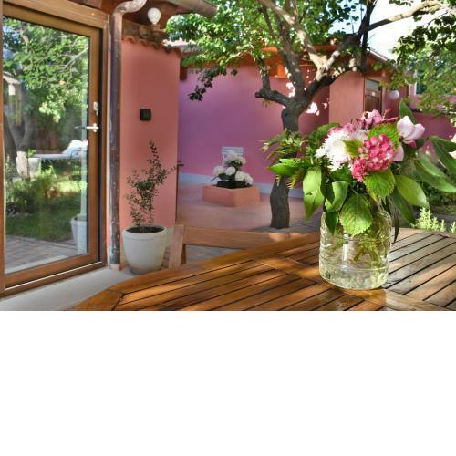 Flowery Inn Villa
