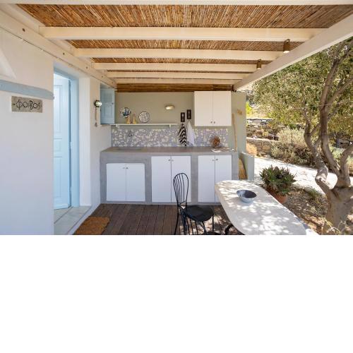 Foivos suite at Serifos