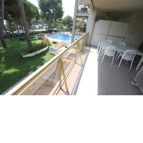 For A Stay Cala Dorada