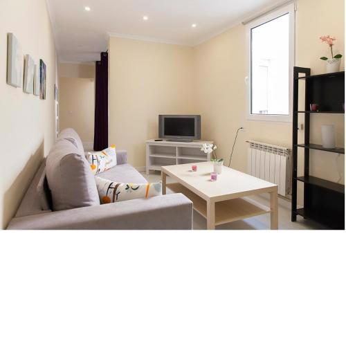 For You Rentals parque del retiro apartment LDR28