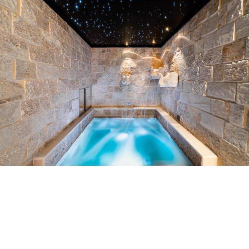 Fountain - Suite Santeramo