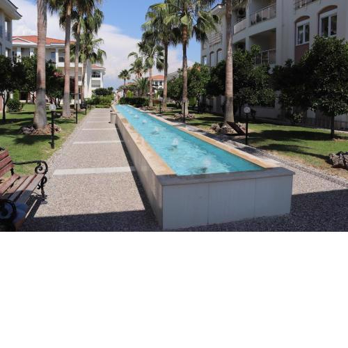 Four Seasons. Ilicia. Side