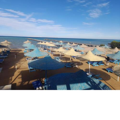Fox House Resort