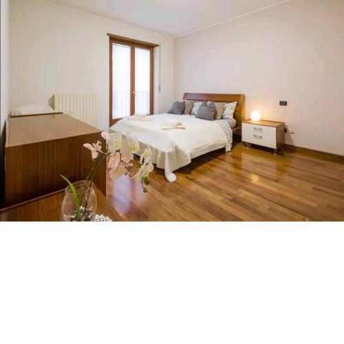 Francesca's_Home