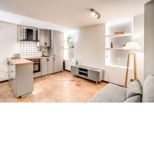 FRESH HOUSE DORIA PAMPHILI