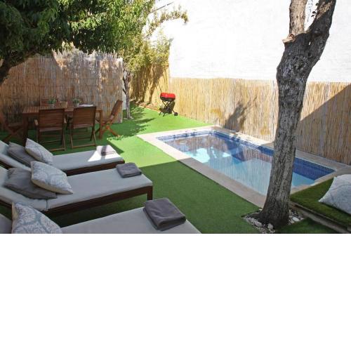 Fridays Flats Casa Alba ,Villa with Pool