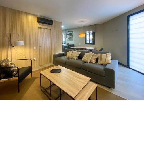 FridaysFlats Onix House