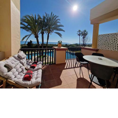 Front Line Beach Studio Apartment