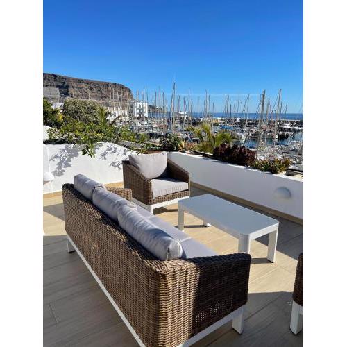 Front Line Marina Apartment With Roofterrace