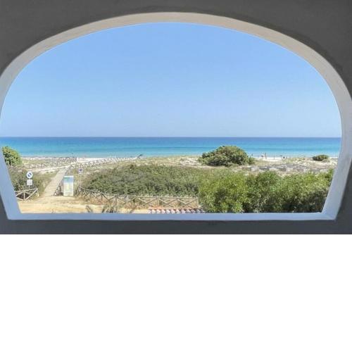 Fronte spiaggia di Simius • [Posto auto Gratuito]