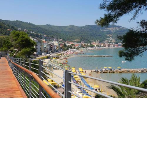 Frontline Beach Apartments
