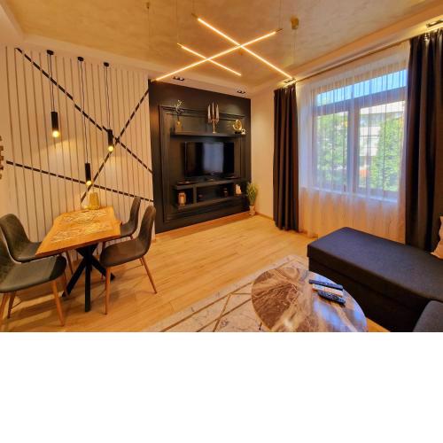 FS Varna - Beautiful apartment in the center of Varna