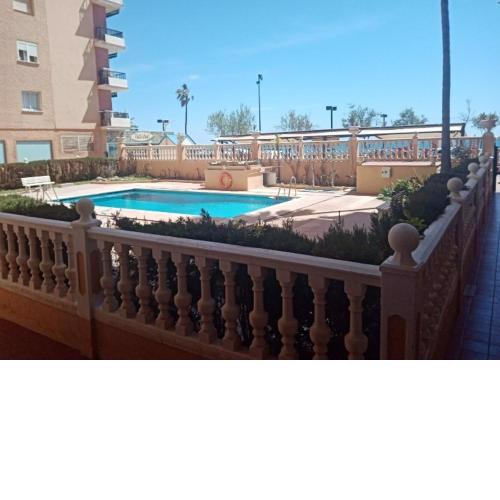 FUENGIROLA ESTUDIO PLAYA PERLA 2