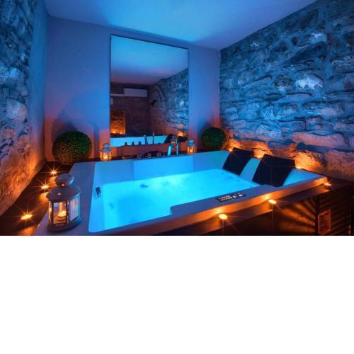 Fuga Romantica con Jacuzzi privata