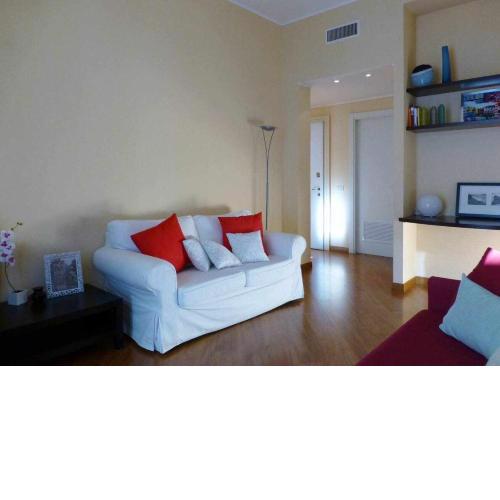 Fully equipped large flat S Ambrogio