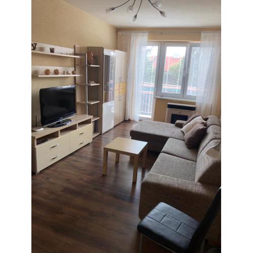 Fully furnished 2-bedroom apartment