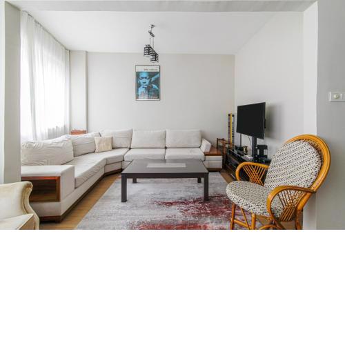 Fully Furnished Stylishly Designed Flat in Sisli