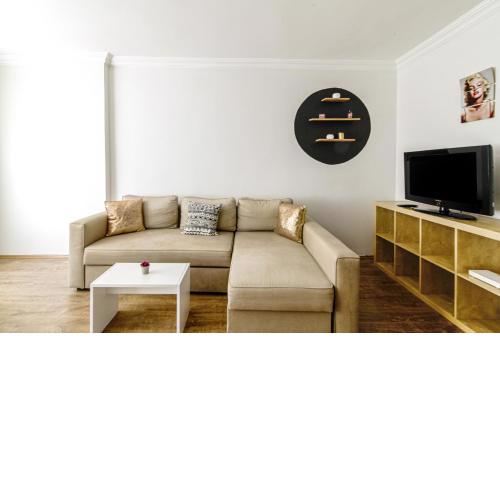 Furnished Bright and Chic Flat in Besiktas