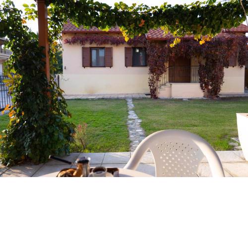 Fyllenia Country Home, Aridaia, Pozar Baths