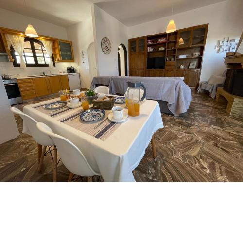 Fyrogenis Cozy Family Friendly House in Gournes