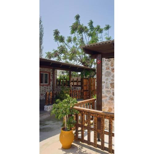 G&A Rooms Marmari