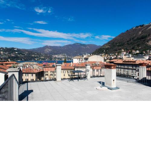 Gaia's home on Como Lake - By House Of Travelers -