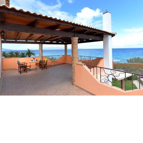 Galini Beach Villa