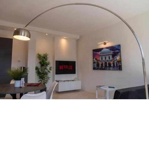 [GALLERIA DUOMO] Luxury Design Apartment