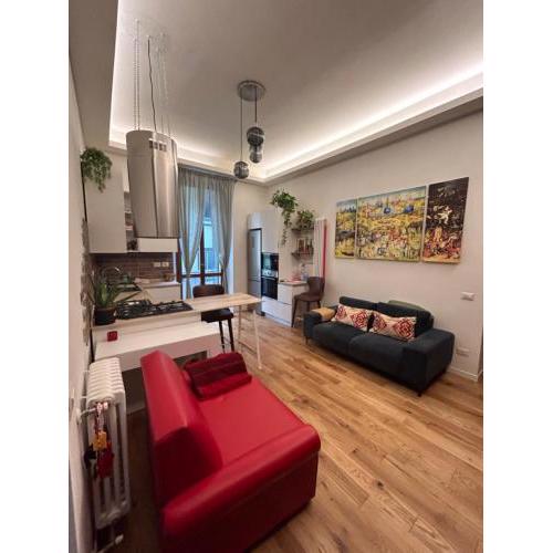 Gam Gam Isola Room Rent