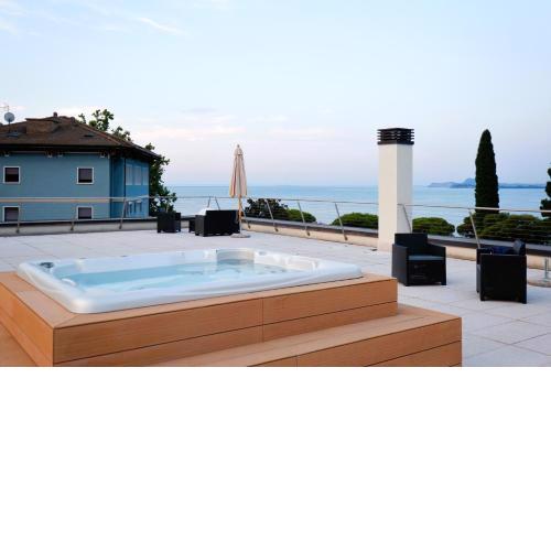 Garda Blue Home - Corte Fasanella - by Host4U