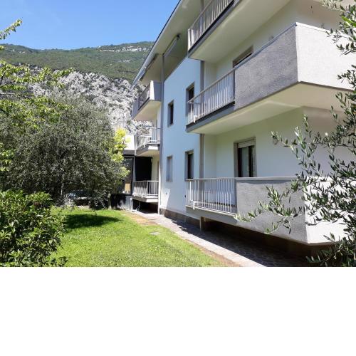 Garda Green Apartment