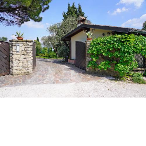 GARDA GREEN COTTAGE