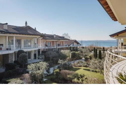 Garda Relax Sirmione - lake view apartment