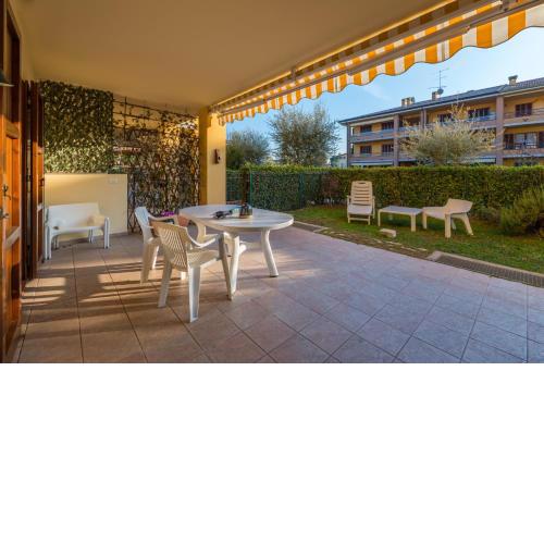 Gardappartamenti Tito Speri Pool and Garden