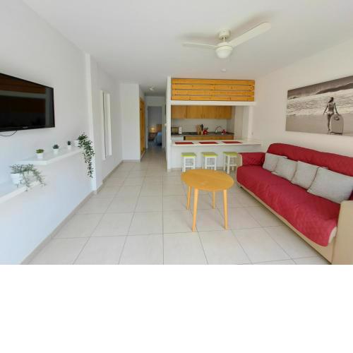 Garden and relaxation house, 1 bedroom, Wifi, swimming pool