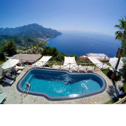 Garden Hotel