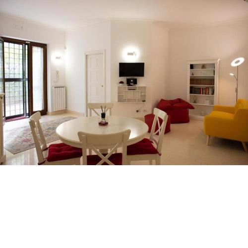 Garden House, appartamento con giardino a Fasano