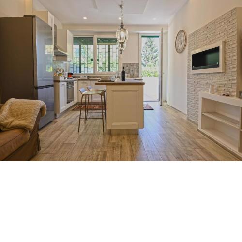 Garden House Vale