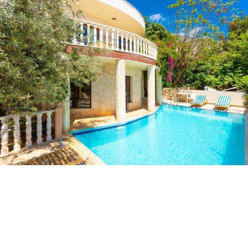 Garden View Villa with Private Pool Poppy Kalkan ID:308