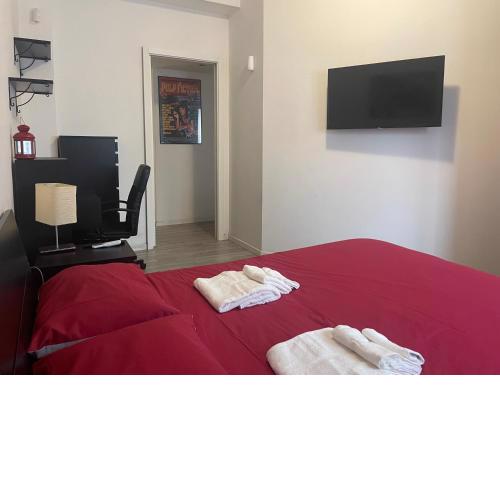 Gardone Apartment - ampio Appartamento con 2 camere da letto - Comodo per Duomo!